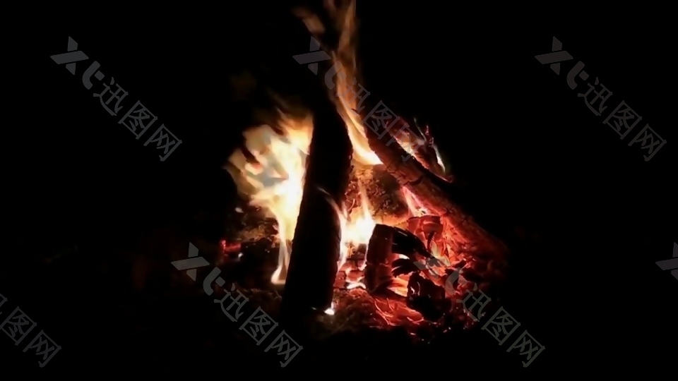 野外篝火火焰视频素材