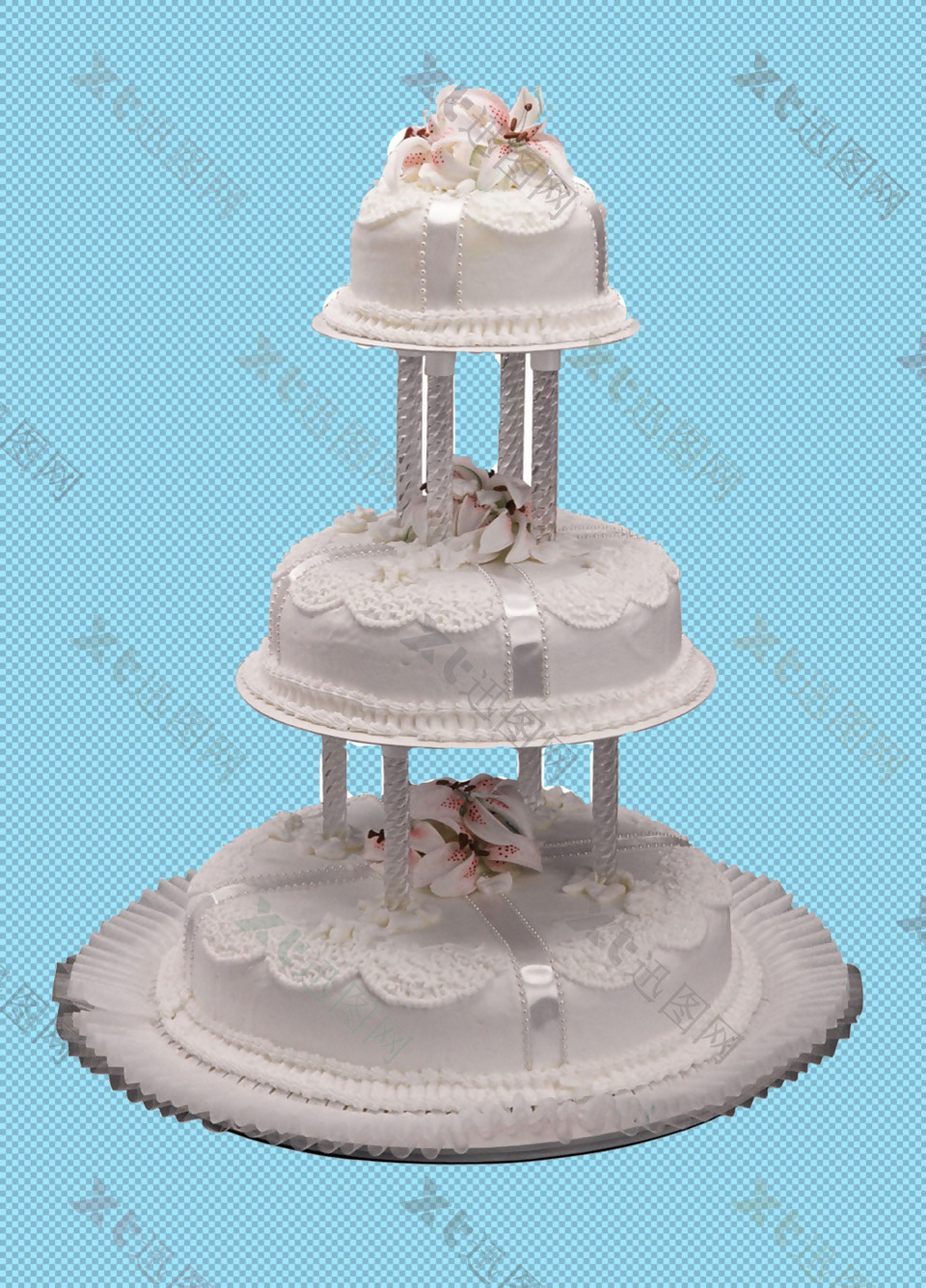 三层婚礼蛋糕免抠png透明图层素材