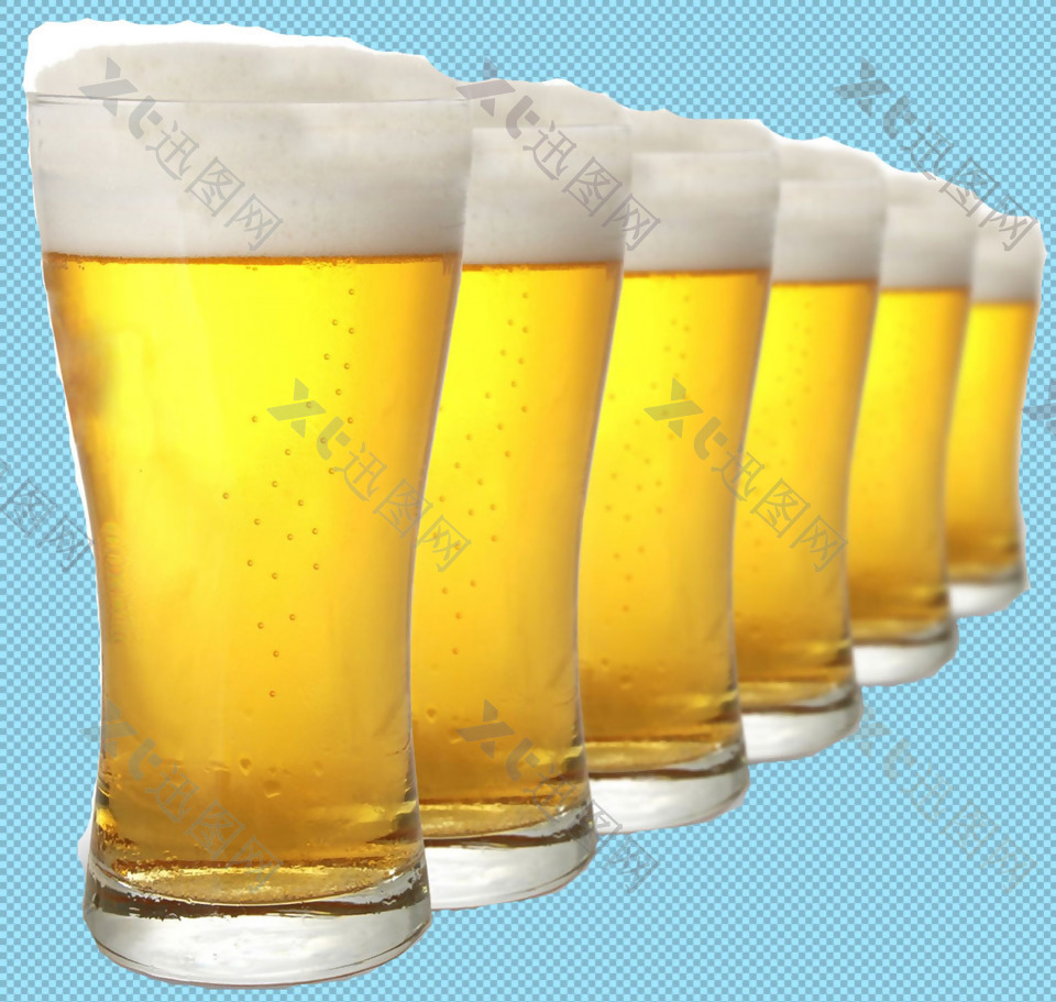 一排玻璃杯啤酒免抠png透明图层素材