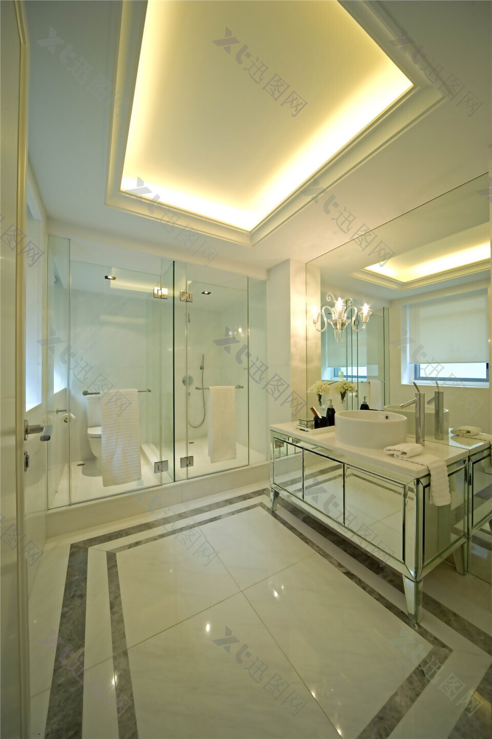 室内浴室现代豪华装修效果图