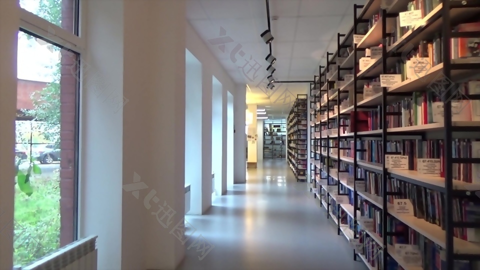 实拍图书馆走廊视频素材