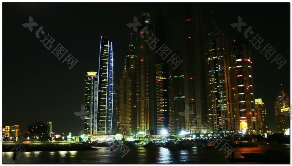 城市高楼船只夜景延时视频素材