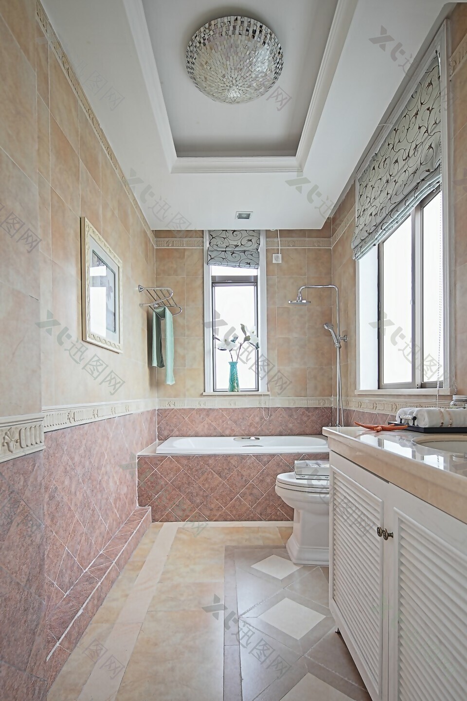 现代时尚浴室粉色背景墙室内装修效果图