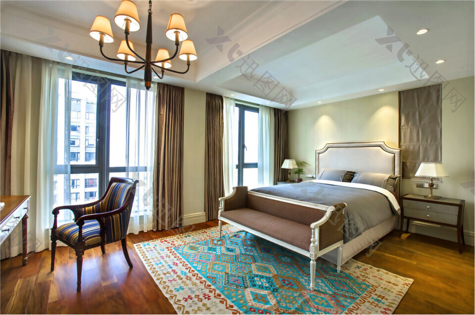 欧式卧室蓝色花纹地毯室内装修效果图