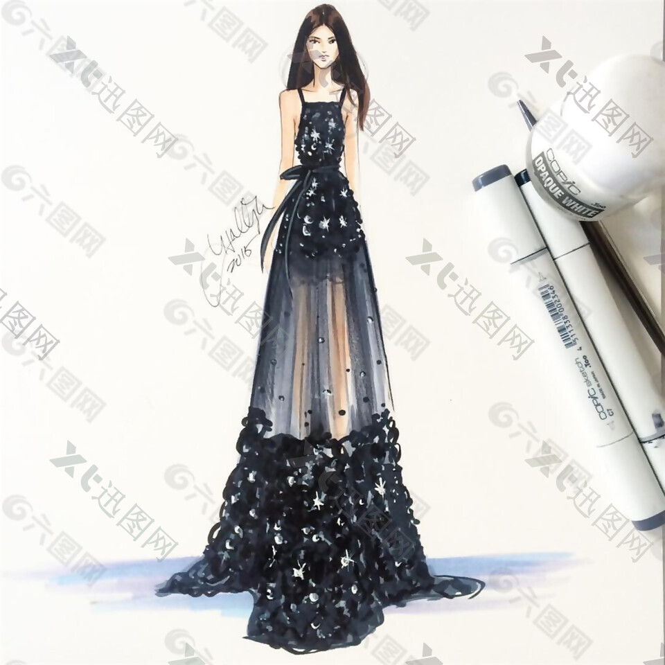 黑色花式吊带长裙设计图