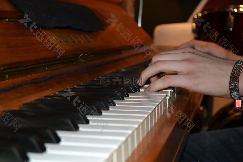 钢琴,手,钢琴键
