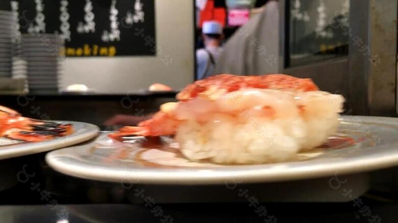 实拍饭店后厨美味食物流水线作业视频素材