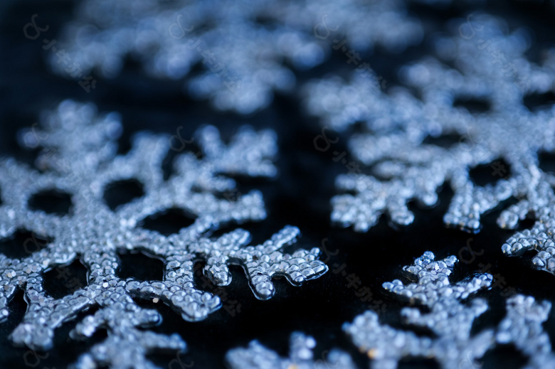 冬季黑色雪花背景图